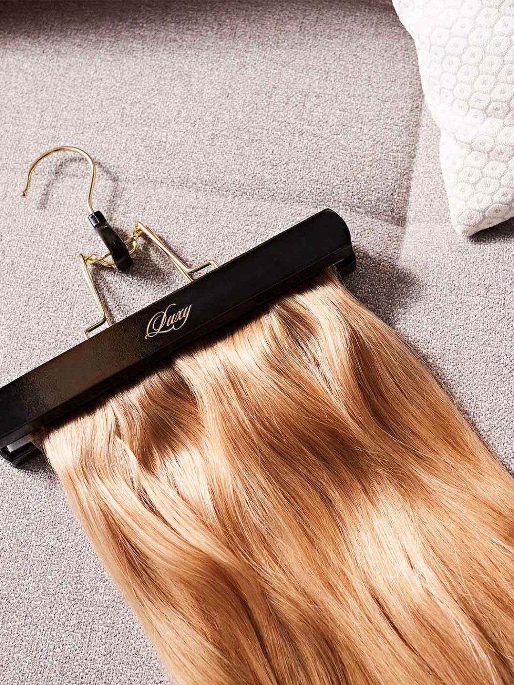 Luxy Hair Extensions Carrier - Image 5