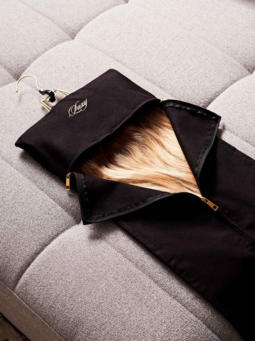 Luxy Hair Extensions Carrier - Image 3